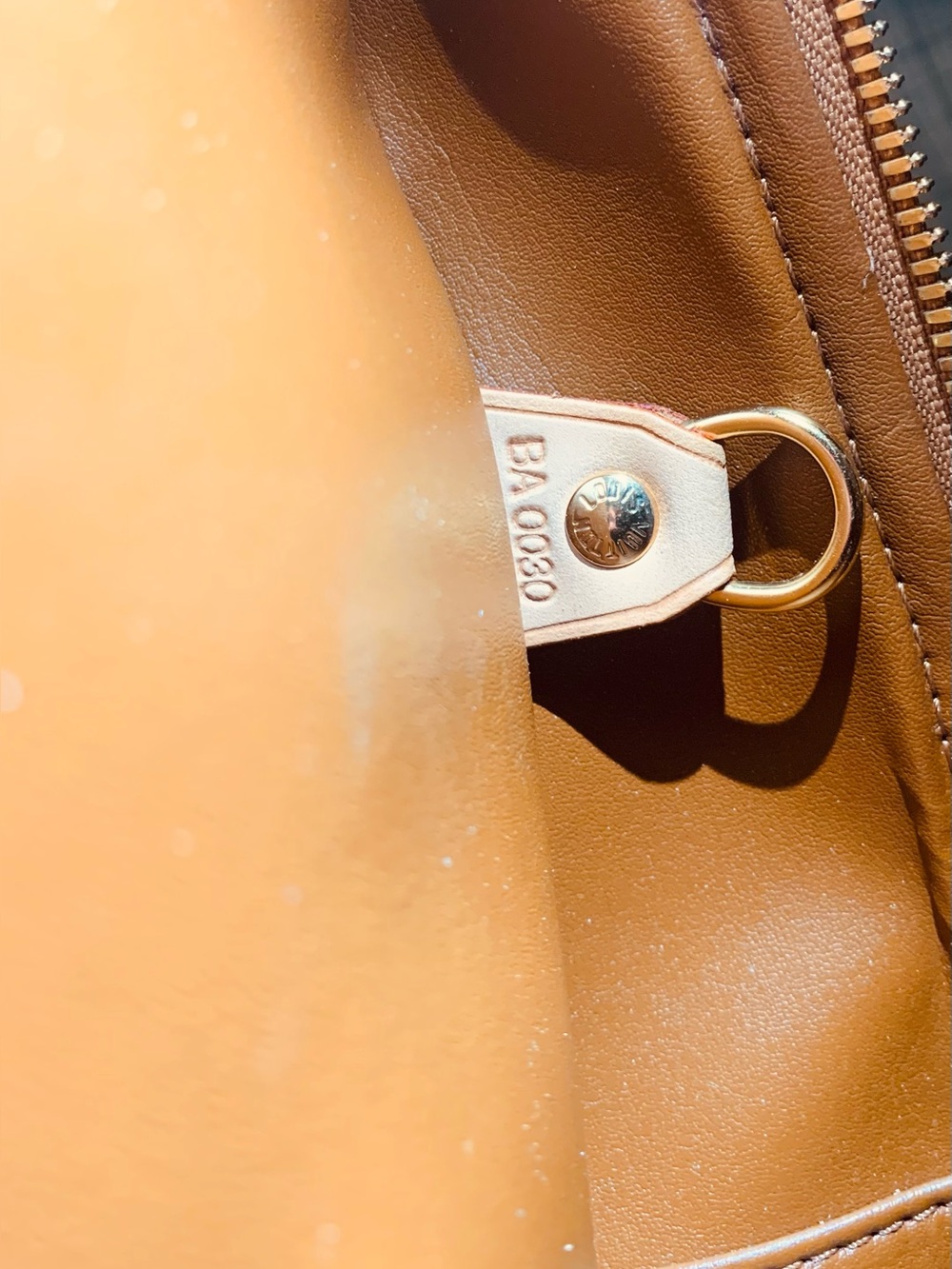 Louis Vuitton Authentic Vintage Copper Patent Tompkins Verified COA Legitgrails - Picture 15 of 15